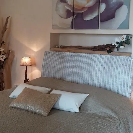 Guest house Les Chenes Oppede
